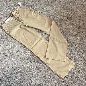 NWT Gap Khaki Pants